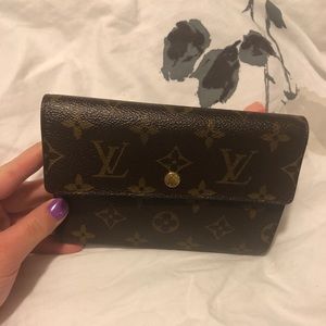 Authentic Louis Vuitton Trifold Wallet